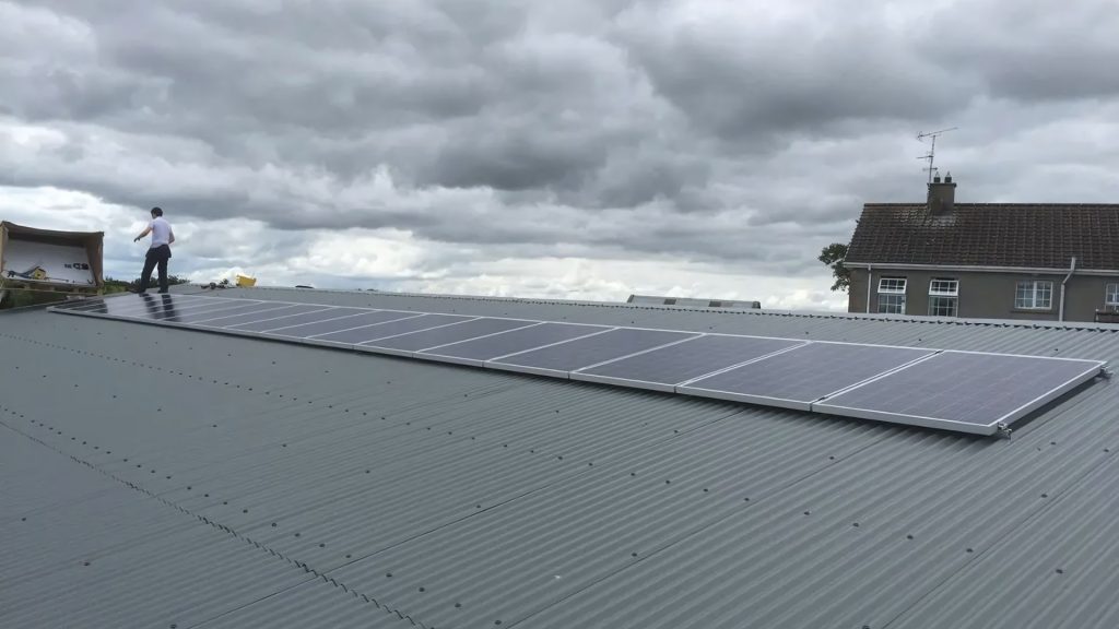 1 row of solar panels on business roof